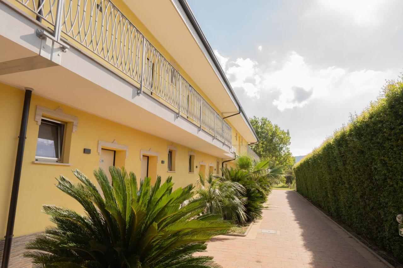 Hotel Baia Di Trainiti Vibo Valentia Extérieur photo