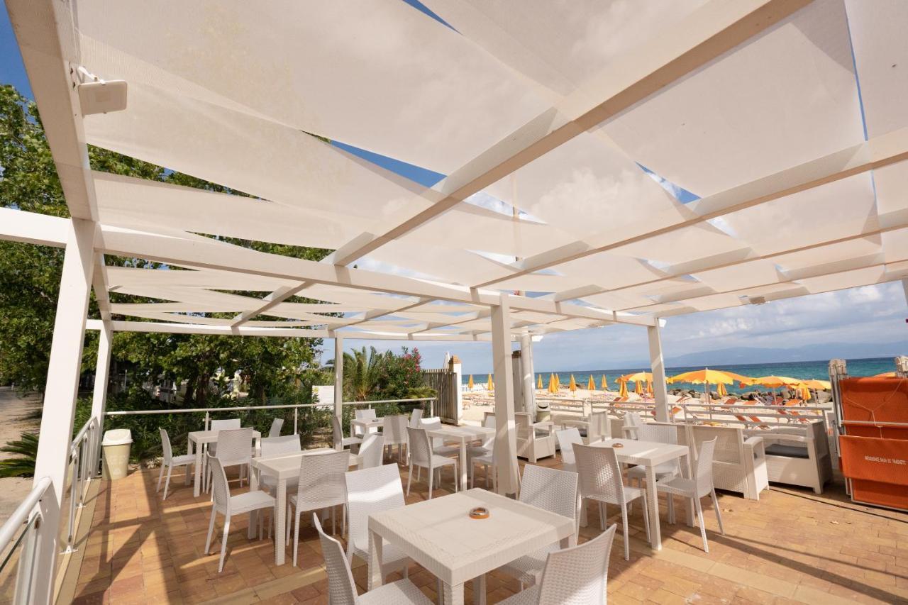 Hotel Baia Di Trainiti Vibo Valentia Extérieur photo